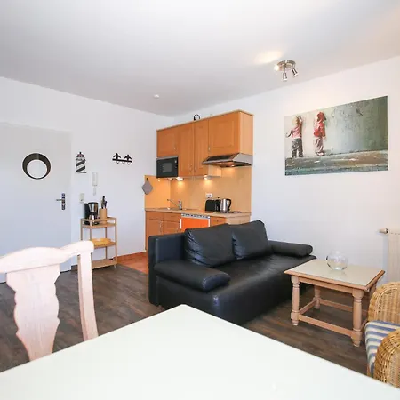 Haus Kuehlung 15 *
